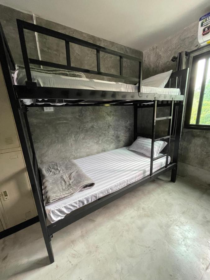 Bird'S Nest Hostel Ко Тао Екстериор снимка